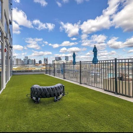 Spacious Castle W Gym Pool Free Parking I Walk To Dowtown N Broadway Nashville Dış mekan fotoğraf