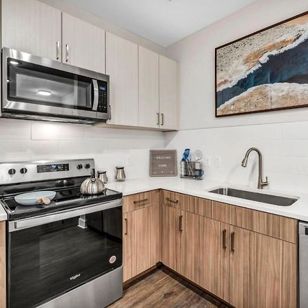 Spacious Castle W Gym Pool Free Parking I Walk To Dowtown N Broadway Nashville Dış mekan fotoğraf
